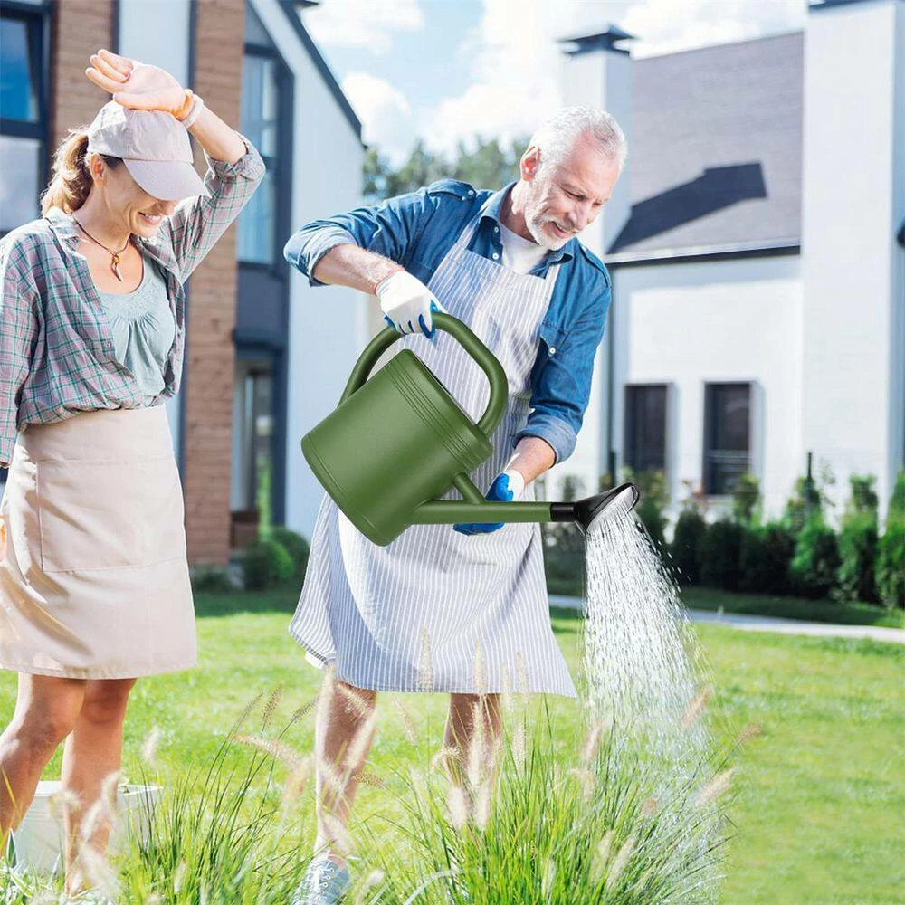 Dyiom 1 Gal. Army Green Watering Can 4 Dyiom 1 Gal. Army Green Watering Can - Image 4