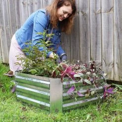 Sunnydaze Decor 24 in. Silver Galvanized Steel Square Raised Bed 11 Sunnydaze Decor 24 in. Silver Galvanized Steel Square Raised Bed -Sunnydaze Decor Sales silver sunnydaze decor raised planter boxes hb 475 44 1000