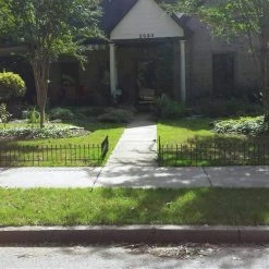 Sunnydaze Decor 18 in. Steel Border Patio Walkway Garden Fence Panels - Roman Style (20-Piece) -Sunnydaze Decor Sales steel sunnydaze decor garden fencing hmi 608 4pk 1f 1000