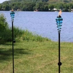 Sunnydaze Decor 67 in. Metal Swirl Glass Outdoor Torch 2-in-1 Blue (2-Pack) -Sunnydaze Decor Sales sunnydaze decor citronella torches wko 158 31 1000
